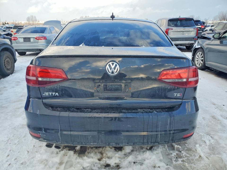 78653305 :رقم المزاد ، 3VWB67AJ1HM310932 vin ، 2017 Volkswagen Jetta مزاد بيع