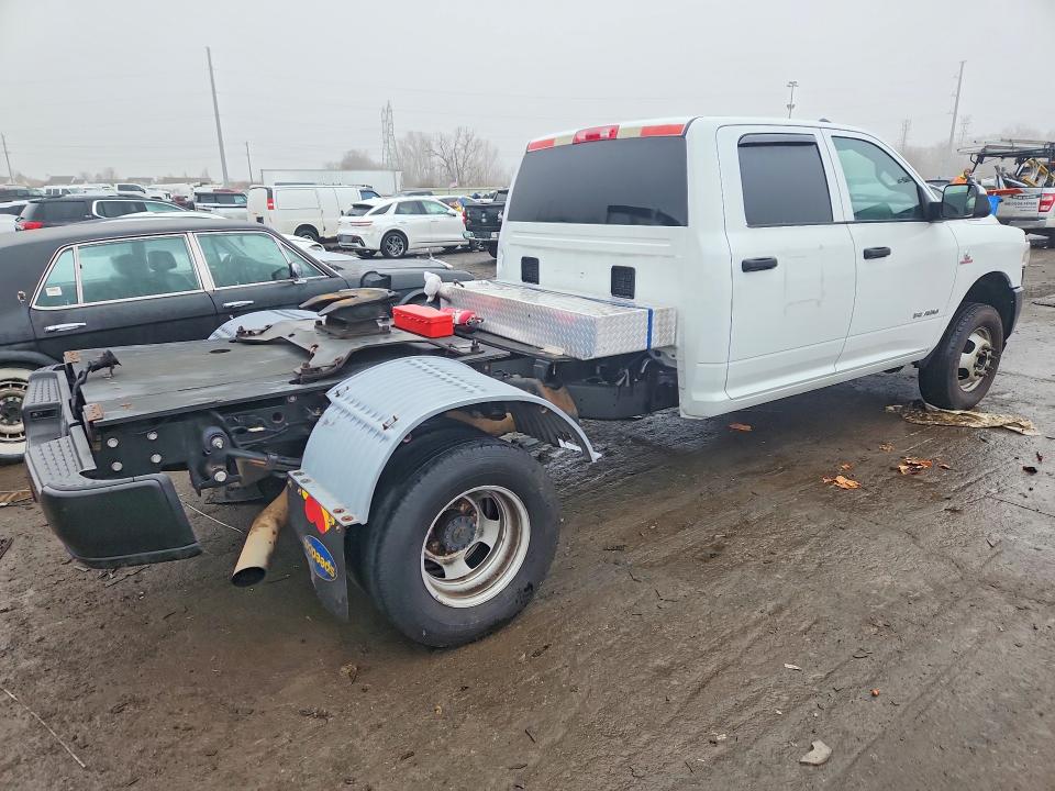 78337745 :رقم المزاد ، 3C63RRGL5NG379255 vin ، 2022 Ram 3500 مزاد بيع