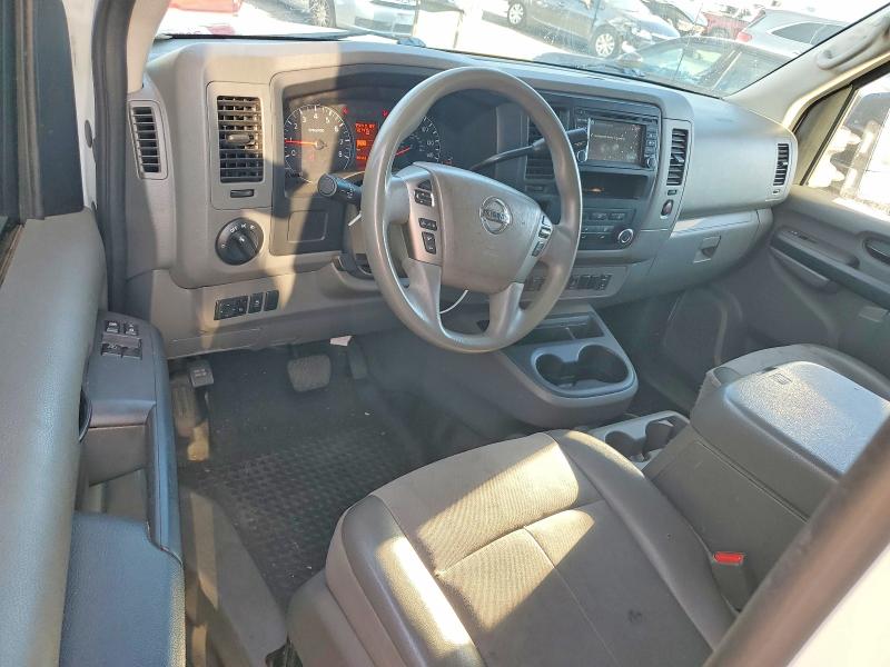 75285205 :رقم المزاد ، 1N6AF0KY7JN816971 vin ، 2018 Nissan Nv مزاد بيع
