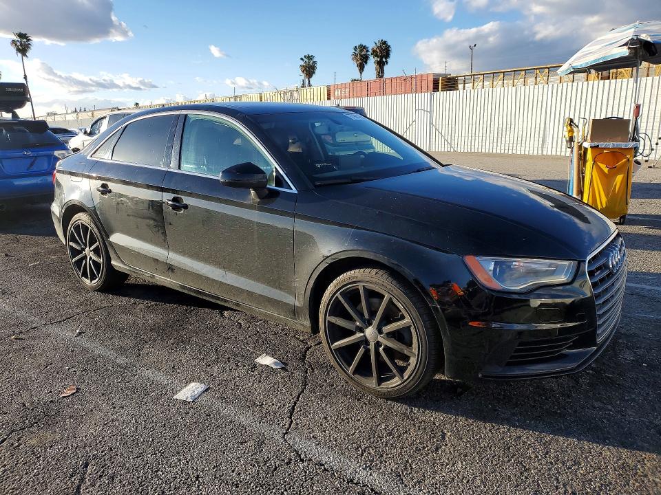 2015 Audi A3 მანქანა იყიდება აუქციონზე, vin: WAUEFGFF9F1136992, აუქციონის ნომერი: 77905955