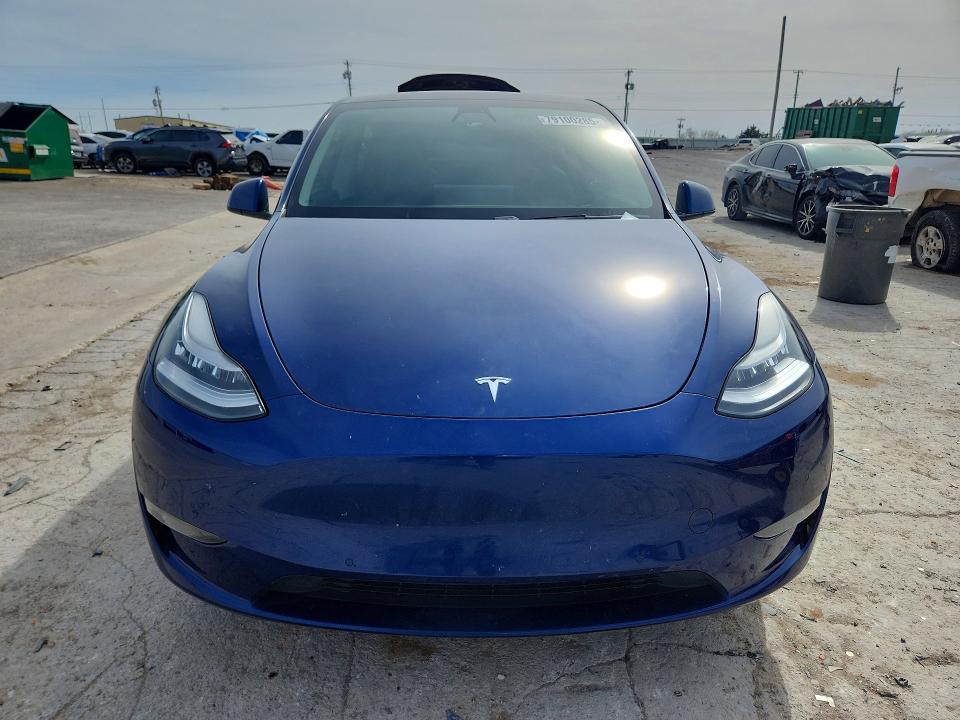79100285 :رقم المزاد ، 5YJYGDEEXMF061003 vin ، 2021 Tesla Model Y مزاد بيع