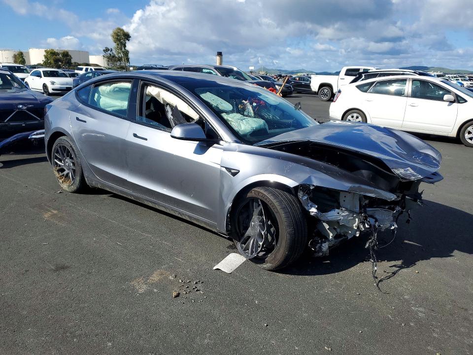 Продаж на аукціоні авто 2025 Tesla Model 3, vin: 5YJ3E1EA8SF960368, номер лоту: 78351305
