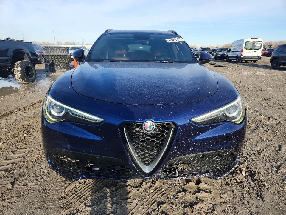Aukcja sprzedaży 2018 Alfa Romeo Stelvio, vin: ZASFAKNN6J7B72315, numer aukcji: 76648475