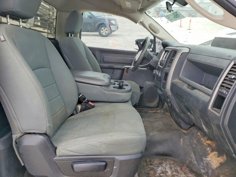 76904135 :رقم المزاد ، 3C6JR6DGXFG578137 vin ، 2015 Ram 1500 مزاد بيع