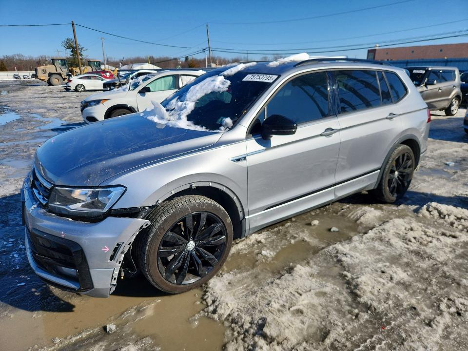 75753795 :رقم المزاد ، 3VV2B7AX0MM088625 vin ، 2021 Volkswagen Tiguan مزاد بيع