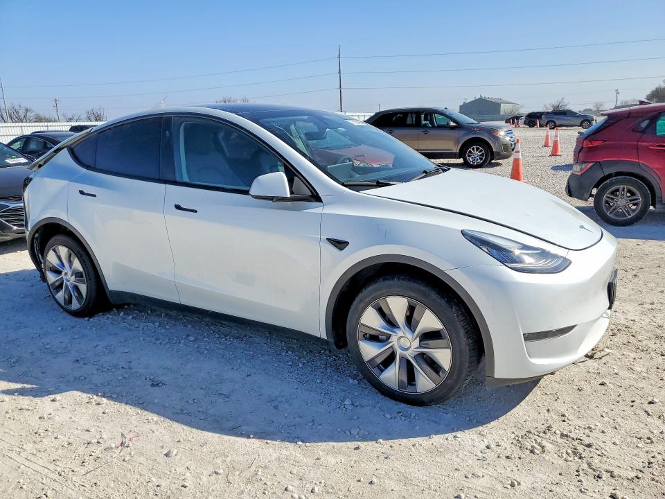 2023 Tesla Model Y მანქანა იყიდება აუქციონზე, vin: 7SAYGDEE7PA147986, აუქციონის ნომერი: 77575435