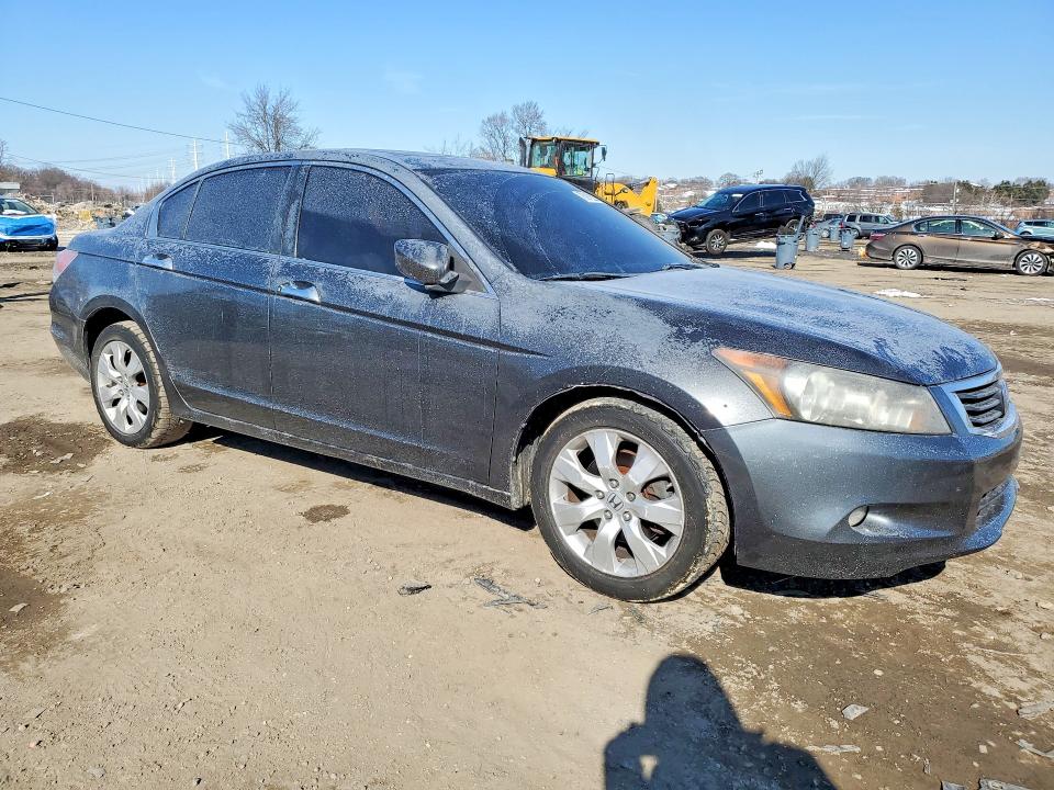 75912285 :رقم المزاد ، 1HGCP36888A045167 vin ، 2008 Honda Accord مزاد بيع