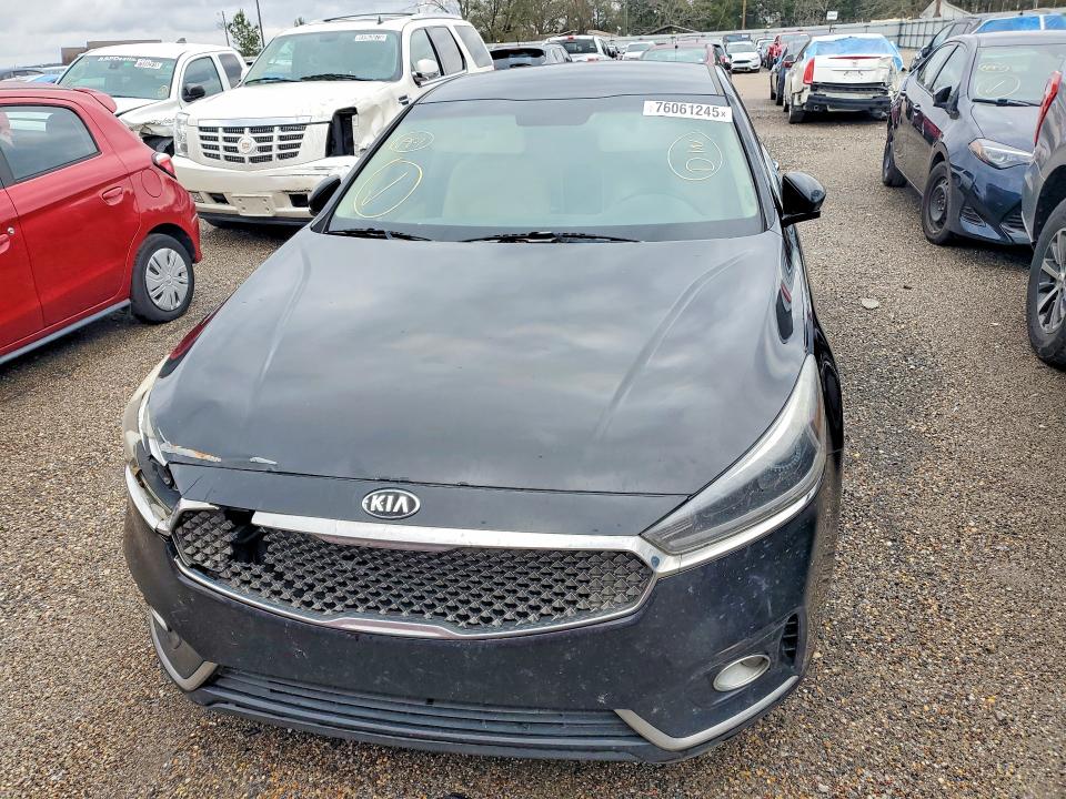 2017 Kia Cadenza Pr მანქანა იყიდება აუქციონზე, vin: KNALB4J12H5091869, აუქციონის ნომერი: 76061245
