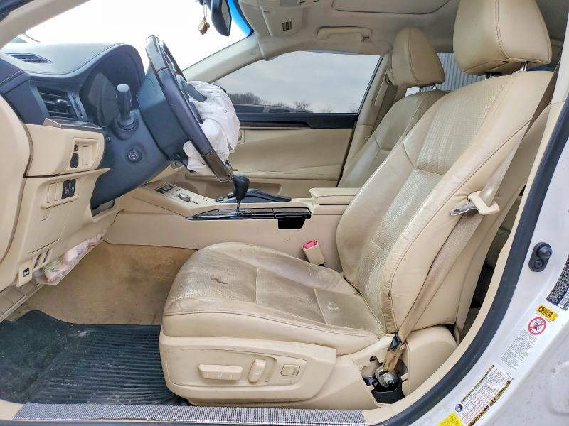 2015 Lexus Es 350 მანქანა იყიდება აუქციონზე, vin: JTHBK1GG0F2191555, აუქციონის ნომერი: 77383805