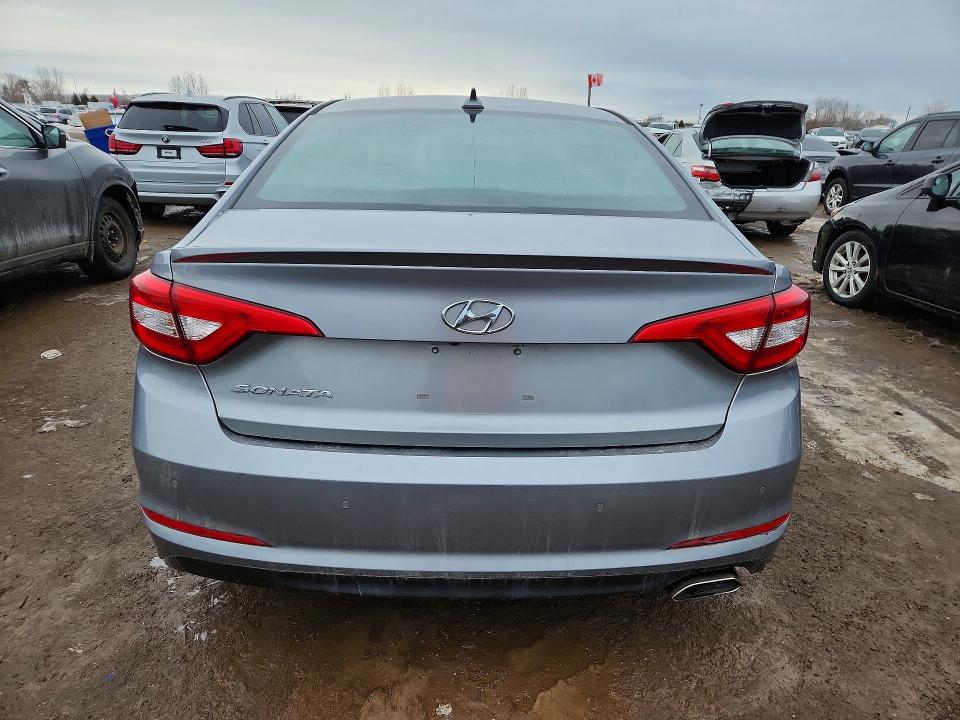 2017 Hyundai Sonata მანქანა იყიდება აუქციონზე, vin: 5NPE24AF3HH516636, აუქციონის ნომერი: 77299945