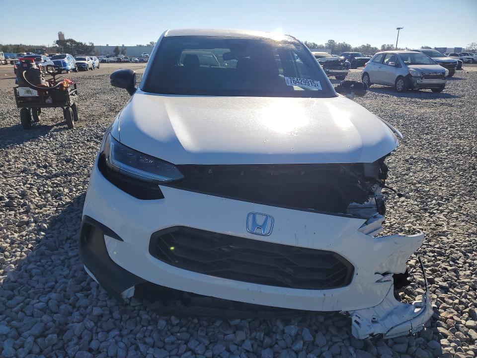 2025 Honda Hr-v მანქანა იყიდება აუქციონზე, vin: 3CZRZ1H52SM701054, აუქციონის ნომერი: 51385126