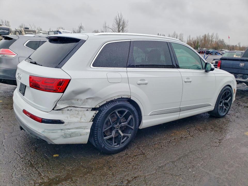 Продаж на аукціоні авто 2018 Audi Q7, vin: WA1LAAF78JD015144, номер лоту: 76709525