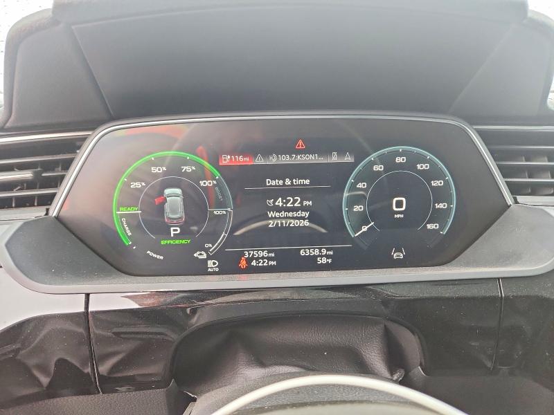 Продажа на аукционе авто 2021 Audi E-tron, vin: WA1AAAGE8MB018548, номер лота: 76467745