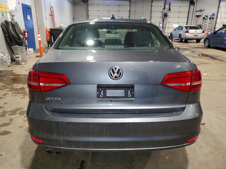 78234835 :رقم المزاد ، 3VW2K7AJ0FM255799 vin ، 2015 Volkswagen Jetta مزاد بيع