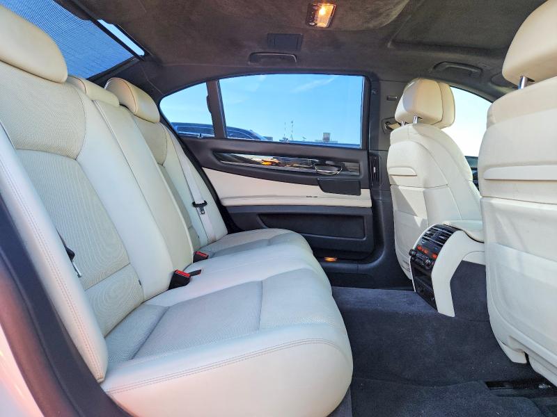 Продаж на аукціоні авто 2015 Bmw 750, vin: WBAYE8C59FD781903, номер лоту: 78909595