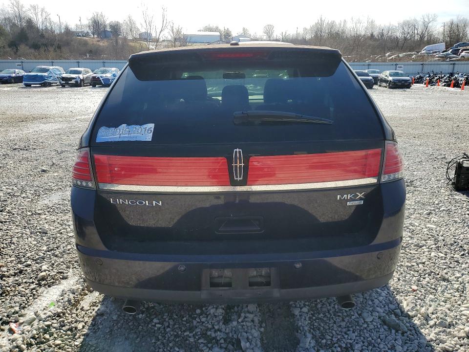 Auction sale of the 2007 Lincoln Townhouse Mkx, vin: 2LMDU88C07BJ31151, lot number: 76808805