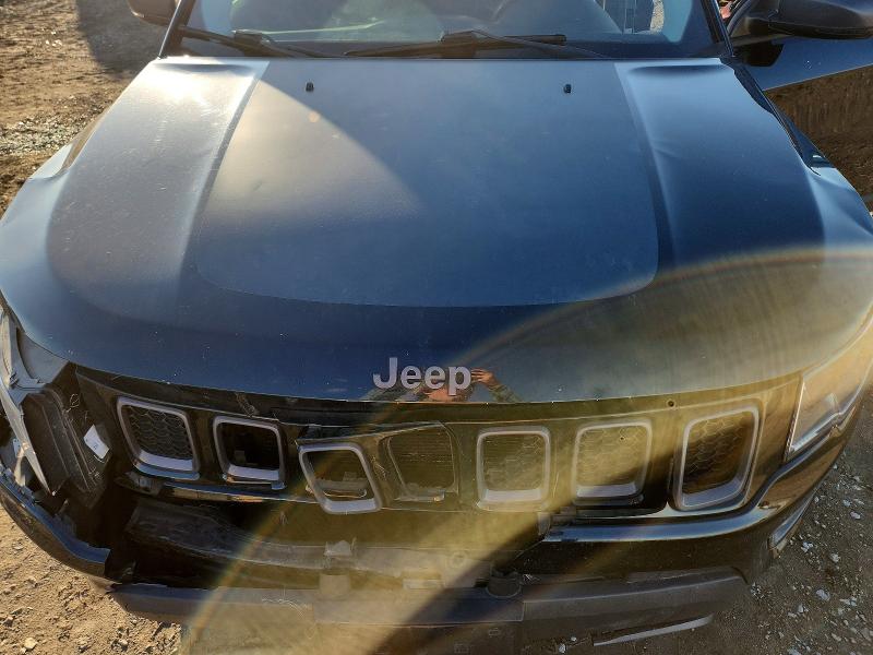 2017 Jeep Compass მანქანა იყიდება აუქციონზე, vin: 3C4NJDDB8HT640784, აუქციონის ნომერი: 79101035