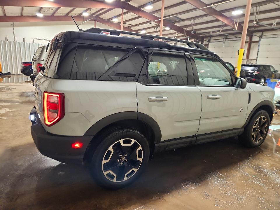 76647455 :رقم المزاد ، 3FMCR9C66NRD56530 vin ، 2022 Ford Bronco Sport مزاد بيع