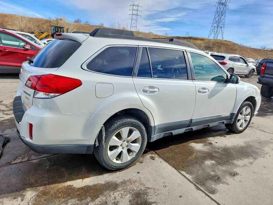 2012 Subaru Outback მანქანა იყიდება აუქციონზე, vin: 4S4BRBGC2C3203657, აუქციონის ნომერი: 78334295