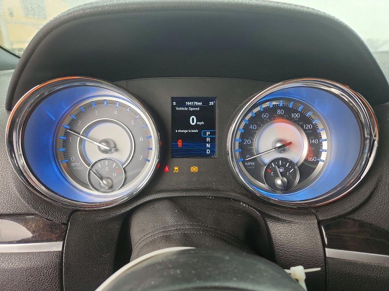 2014 Chrysler 300c მანქანა იყიდება აუქციონზე, vin: 2C3CCAET3EH109217, აუქციონის ნომერი: 75590175