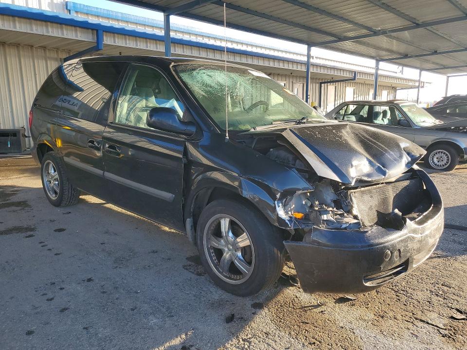 77156565 :رقم المزاد ، 1C4GP45R55B266831 vin ، 2005 Chrysler Town & Country مزاد بيع