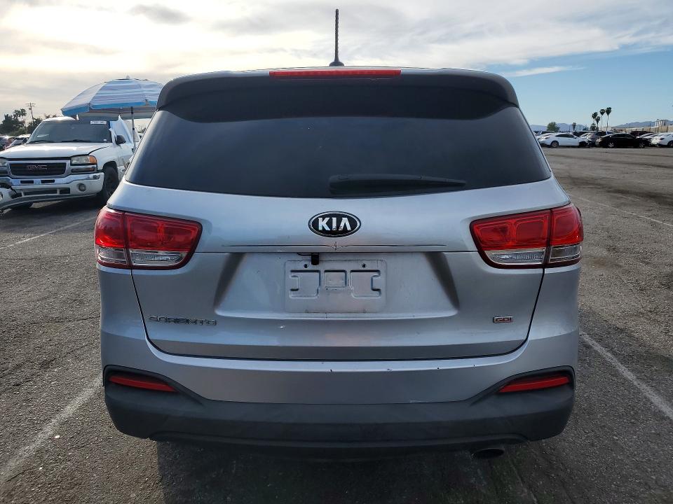 Продажа на аукционе авто 2016 Kia Sorento, vin: 5XYPG4A35GG048883, номер лота: 77343655