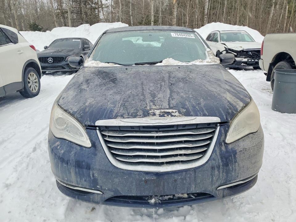 Продажа на аукционе авто 2014 Chrysler 200 Lx, vin: 1C3CCBAB2EN229536, номер лота: 76404265