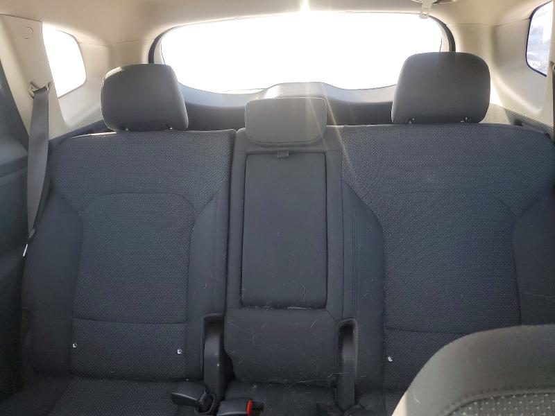 74817145 :رقم المزاد ، KNAHT8A33F7093966 vin ، 2015 Kia Rondo مزاد بيع