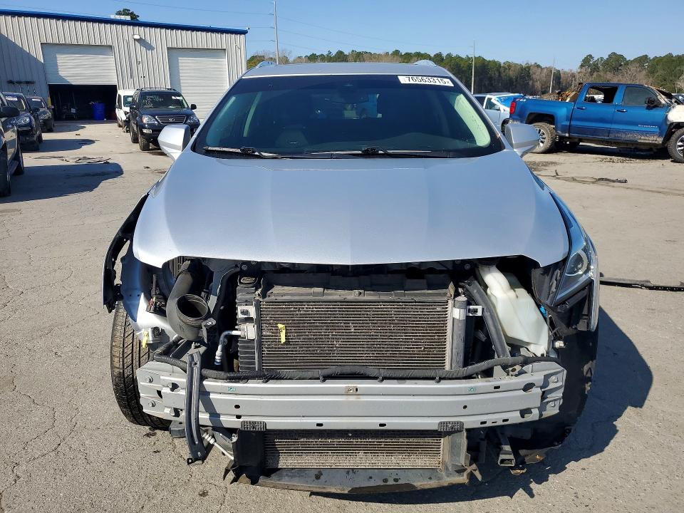 2017 Cadillac Xt5 მანქანა იყიდება აუქციონზე, vin: 1GYKNDRS1HZ297335, აუქციონის ნომერი: 76563315
