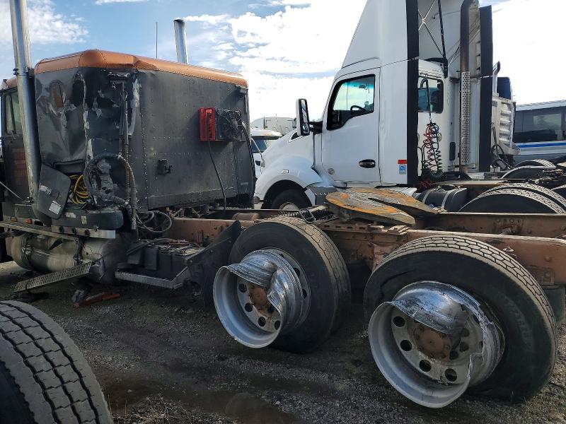 77214455 :رقم المزاد ، 1FUPDXYB0SP857407 vin ، 1995 Freightliner Conventional مزاد بيع
