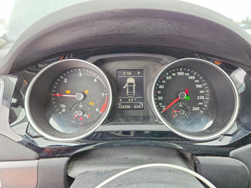 78129425 :رقم المزاد ، 3VWLA7AJ3FM240902 vin ، 2015 Volkswagen Jetta مزاد بيع