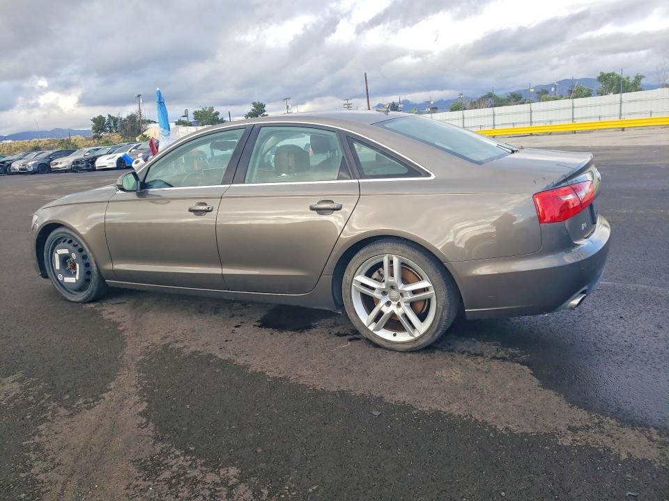 2014 Audi A6 მანქანა იყიდება აუქციონზე, vin: WAUGFAFC4EN079930, აუქციონის ნომერი: 78115445
