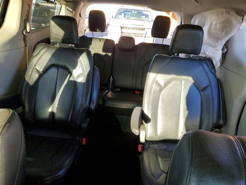 79248745 :رقم المزاد ، 2C4RC1BG6KR593208 vin ، 2019 Chrysler Pacifica مزاد بيع
