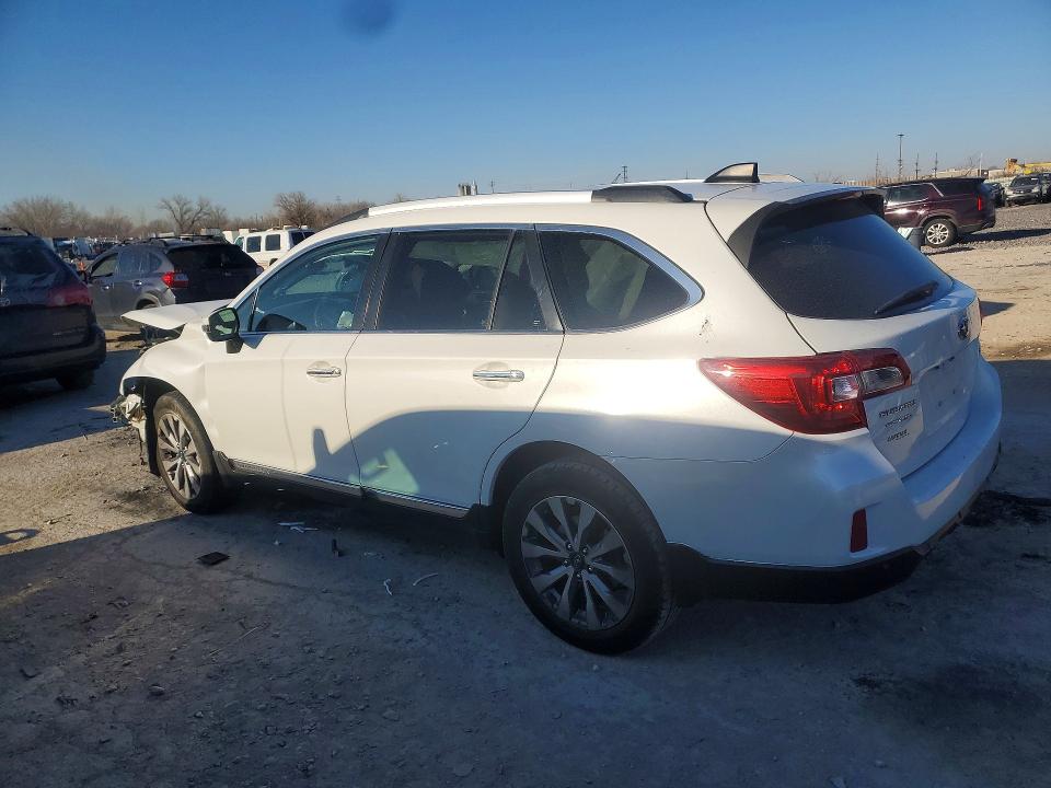 79190465 :رقم المزاد ، 4S4BSATC2H3388613 vin ، 2017 Subaru Outback مزاد بيع