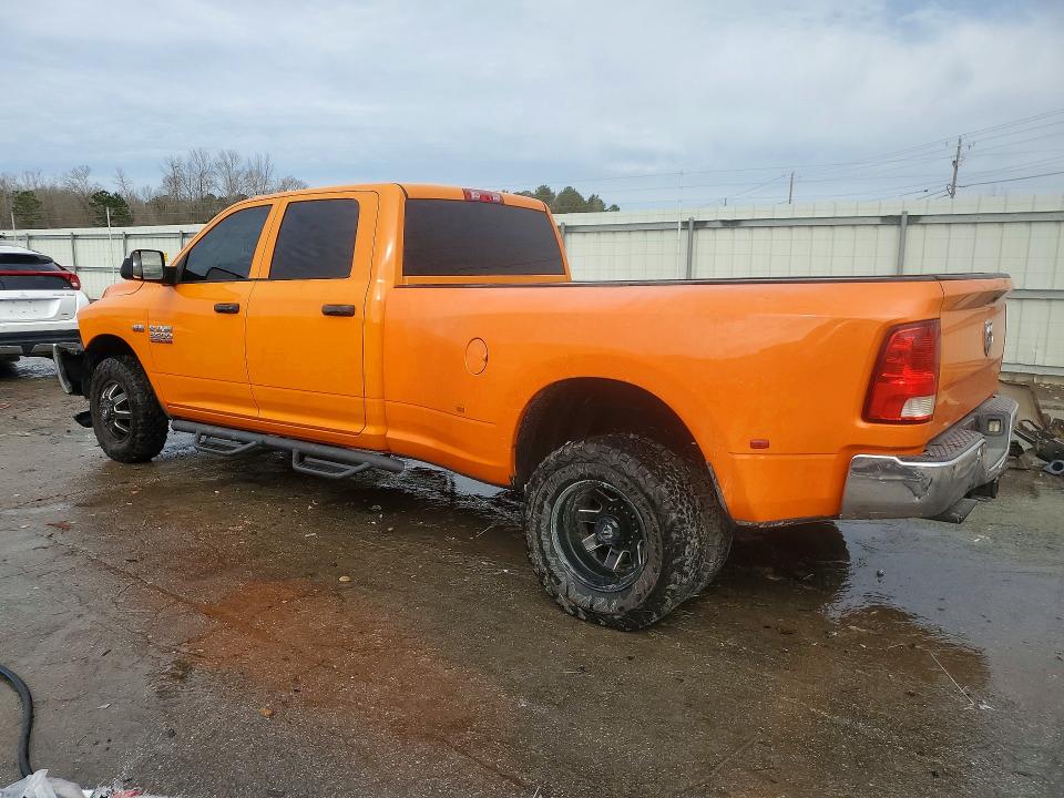 74991215 :رقم المزاد ، 3C63RPGJ0FG555522 vin ، 2015 Ram 3500 مزاد بيع