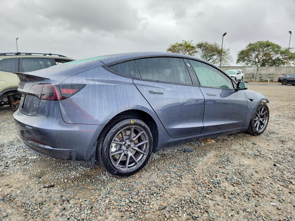 2023 Tesla Model 3 მანქანა იყიდება აუქციონზე, vin: 5YJ3E1EA4PF712089, აუქციონის ნომერი: 77397325