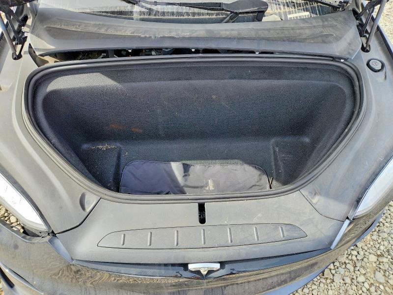 2022 Tesla Model X მანქანა იყიდება აუქციონზე, vin: 7SAXCBE60NF362243, აუქციონის ნომერი: 76134365
