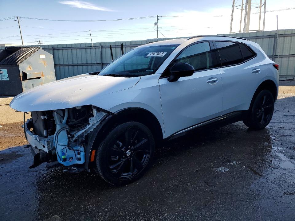 Продажа на аукционе авто 2023 Buick Envision, vin: LRBAZLR44PD120872, номер лота: 79177615