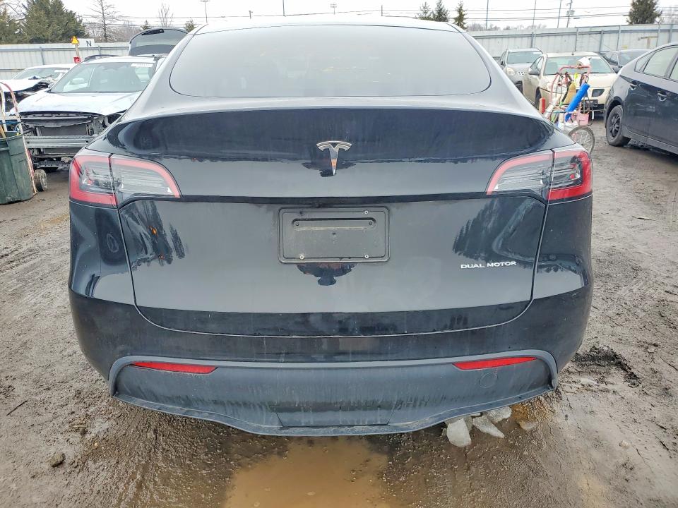 Продажа на аукционе авто 2023 Tesla Model Y, vin: 7SAYGDEE6PF792177, номер лота: 75404475