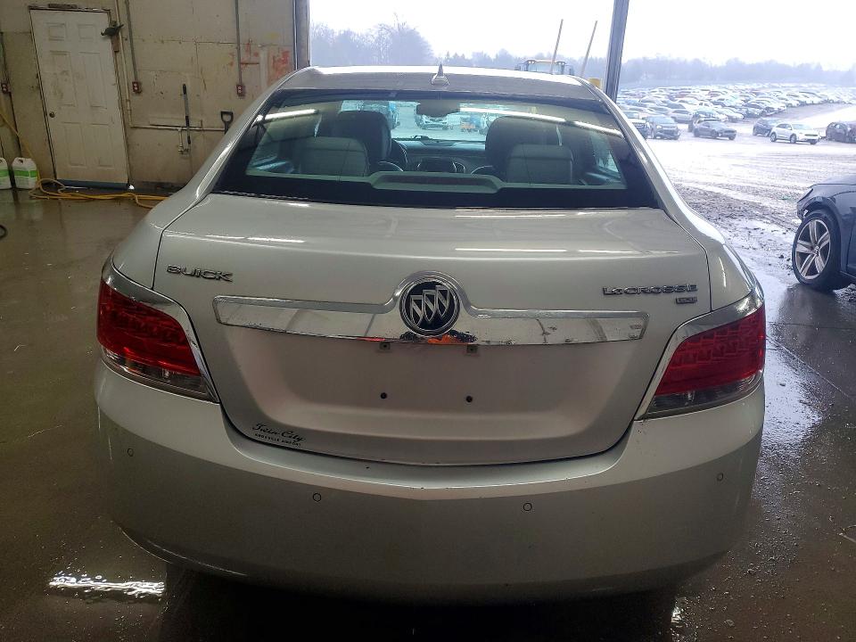 75762715 :رقم المزاد ، 1G4GC5EG4AF277480 vin ، 2010 Buick Lacrosse مزاد بيع