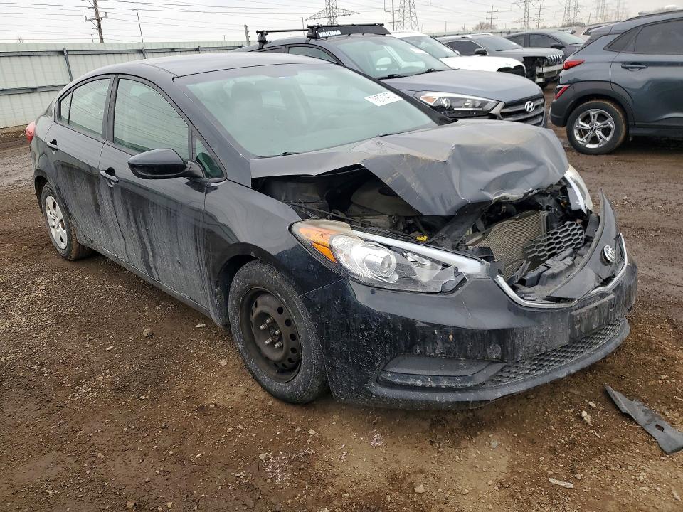 76531475 :رقم المزاد ، KNAFK4A64G5524213 vin ، 2016 Kia Forte مزاد بيع