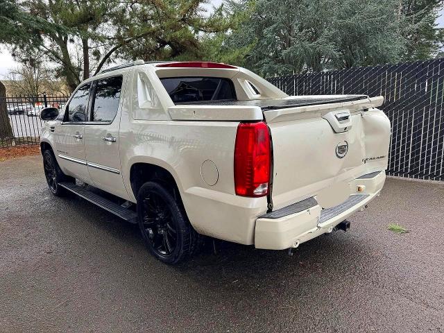 79138305 :رقم المزاد ، 3GYFK62838G252174 vin ، 2008 Cadillac Escalade مزاد بيع
