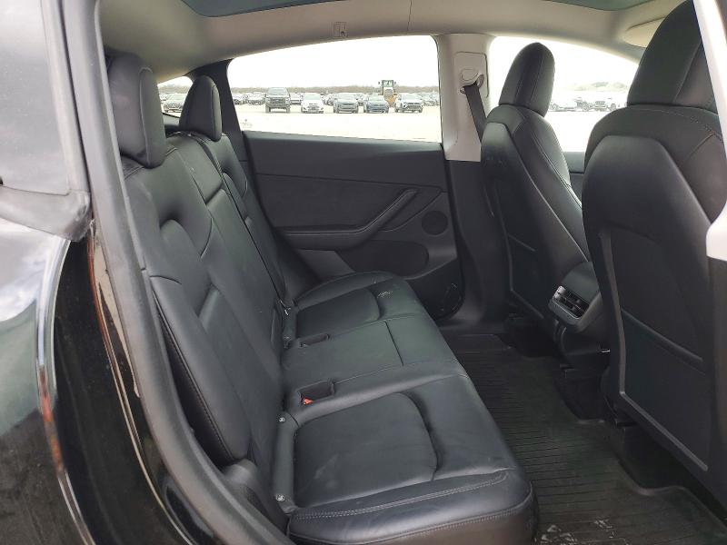 76832775 :رقم المزاد ، 7SAYGDEF2NF337770 vin ، 2022 Tesla Model Y مزاد بيع