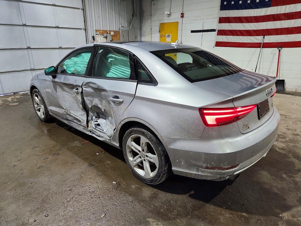 79239965 :رقم المزاد ، WAUB8GFF6H1056758 vin ، 2017 Audi A3 مزاد بيع