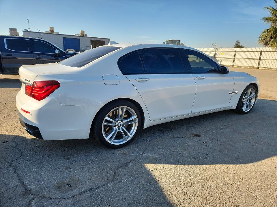 Продаж на аукціоні авто 2015 Bmw 750, vin: WBAYE8C59FD781903, номер лоту: 78909595