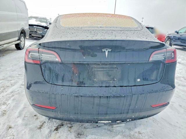Продажа на аукционе авто 2018 Tesla Model 3, vin: 5YJ3E1EA4JF179443, номер лота: 74872135
