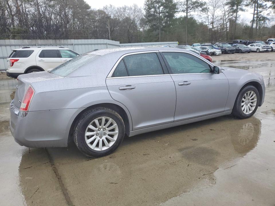 Продажа на аукционе авто 2014 Chrysler 300, vin: 2C3CCAAG2EH118984, номер лота: 79063265