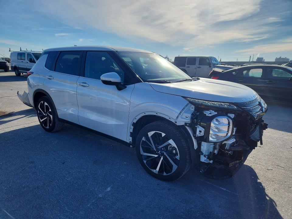78687185 :رقم المزاد ، JA4J3VA80RZ077337 vin ، 2024 Mitsubishi Outlander مزاد بيع