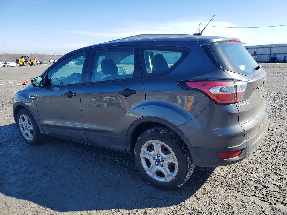 2017 Ford Escape მანქანა იყიდება აუქციონზე, vin: 1FMCU0F75HUE29253, აუქციონის ნომერი: 75348655