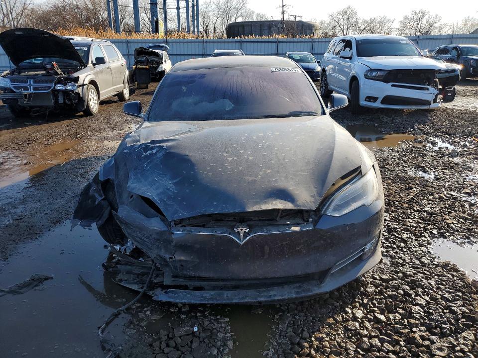 Продаж на аукціоні авто 2019 Tesla Model S, vin: 5YJSA1E29KF300579, номер лоту: 76808515